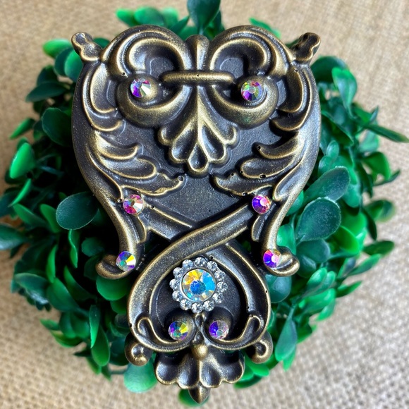 Fleur de Lis Candle Pin - Picture 6 of 13